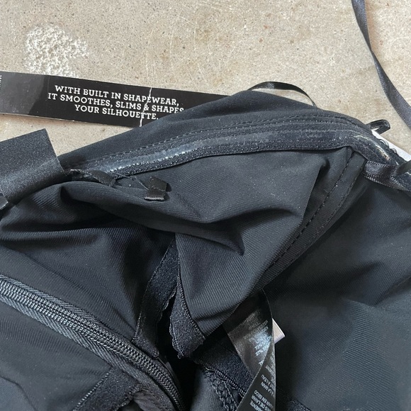 WHBM Bodycon dress 6 Petite - Picture 7 of 7